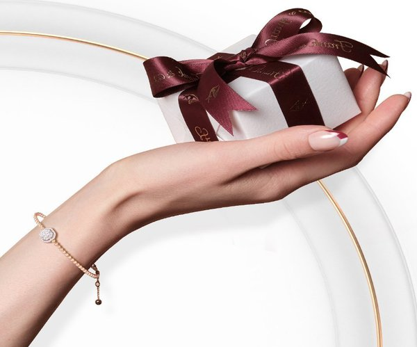 Rekomendasi Desain Diamond Rings untuk Hadiah Anniversary Pernikahan